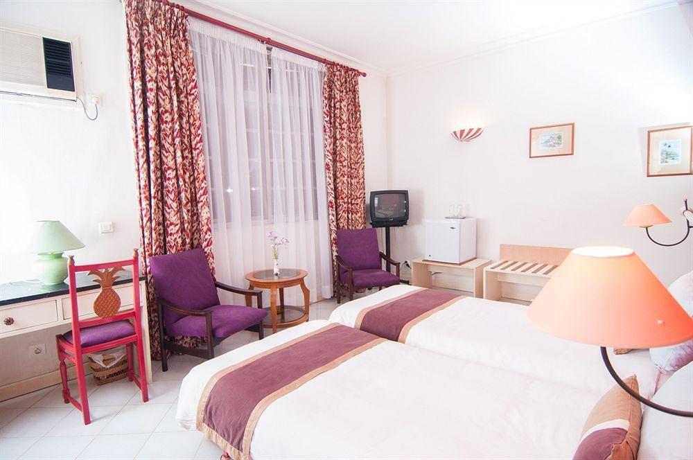 De France Hotell Antananarivo Exteriör bild