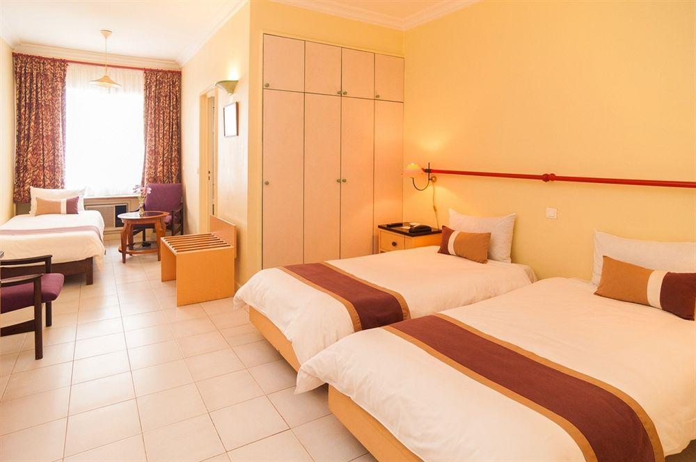 De France Hotell Antananarivo Exteriör bild