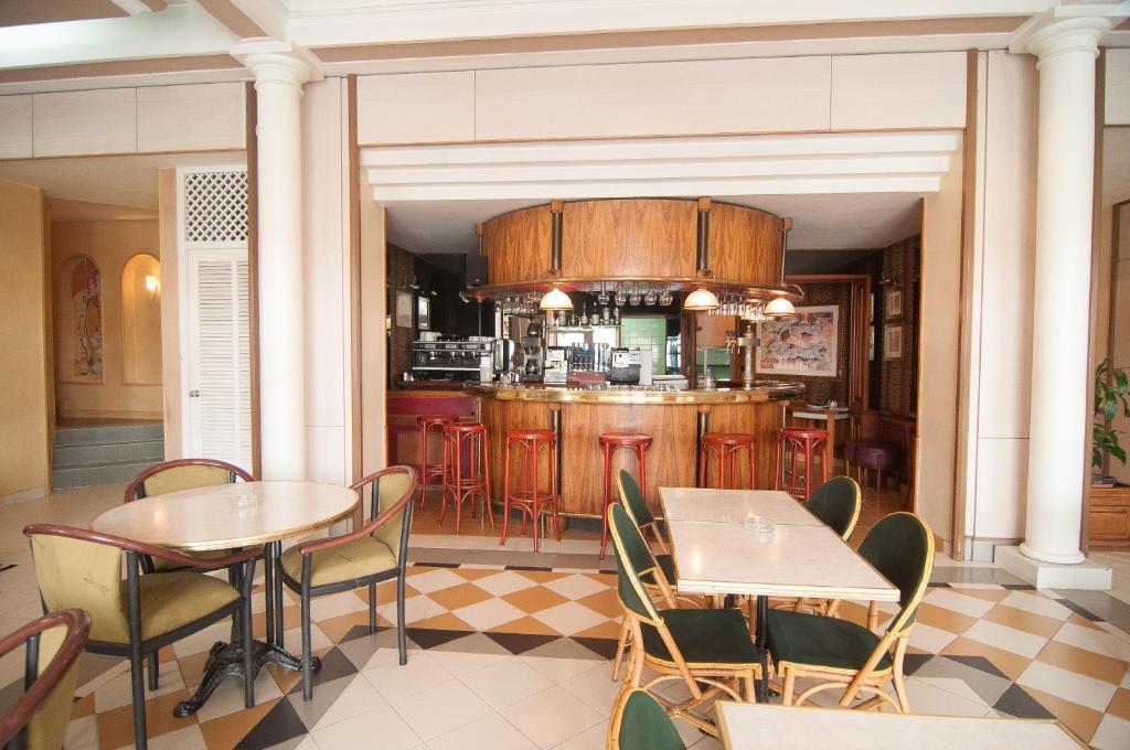 De France Hotell Antananarivo Exteriör bild