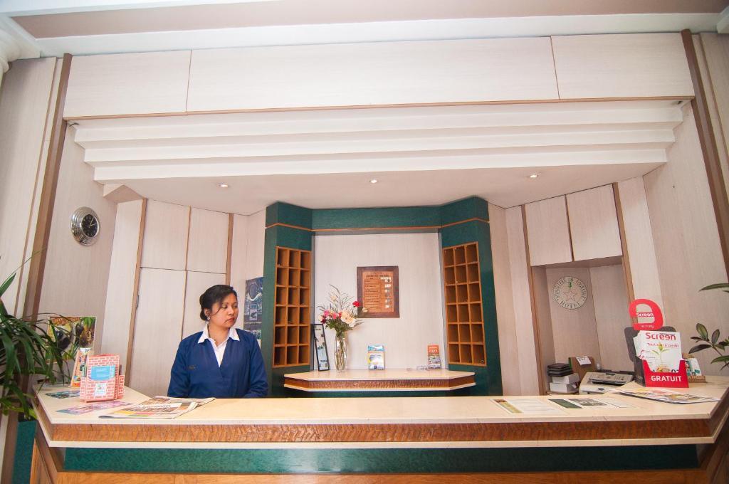 De France Hotell Antananarivo Exteriör bild
